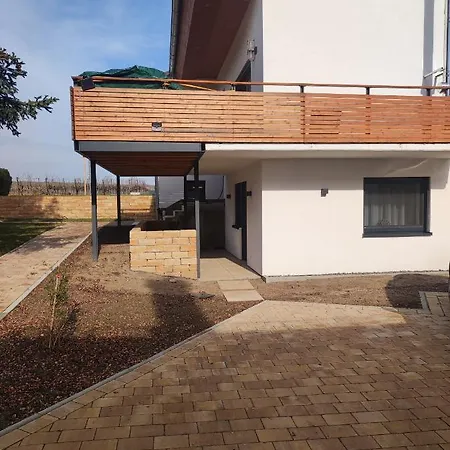 Weinseelig14 Apartment